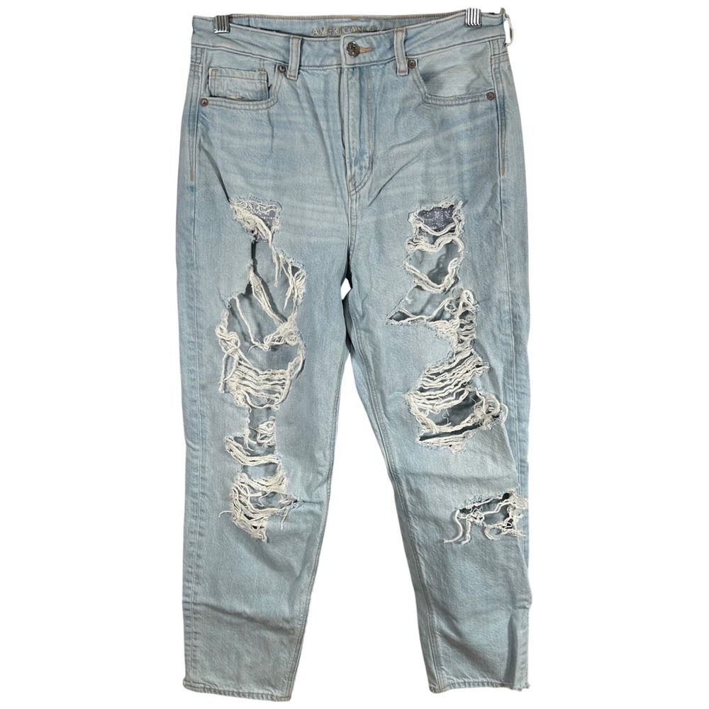 American Eagle Mom Jean Light Wash Distressed Ripped Denim Womens Size 8 Regular